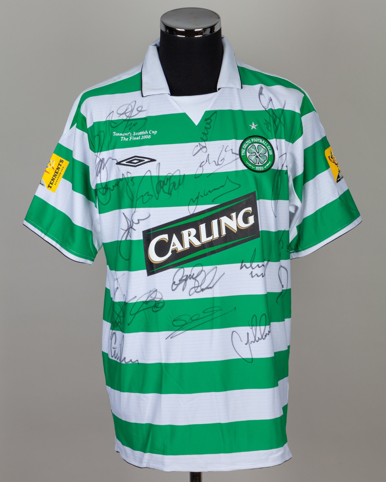 Equipación especial de Celtic 04-05