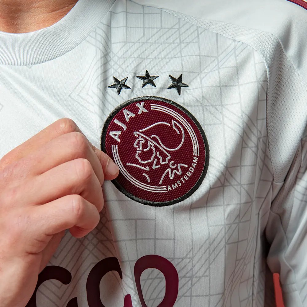 Tercera equipación de Ajax 24-25