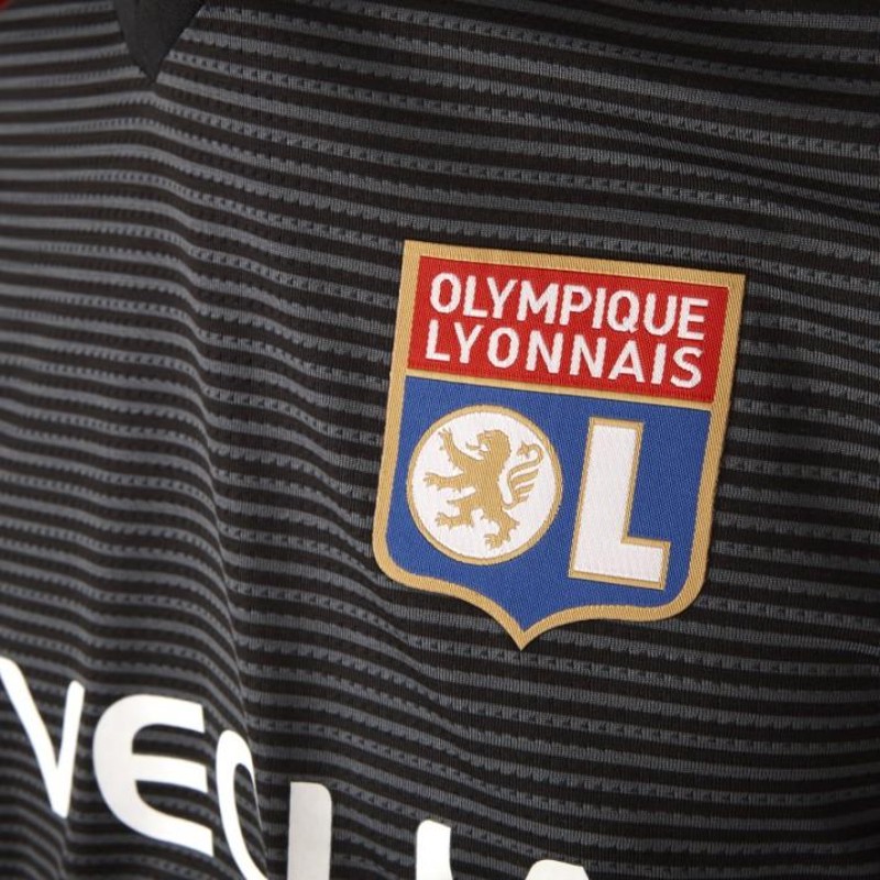 Olympique Lyonnais 17-18 Tercera 3