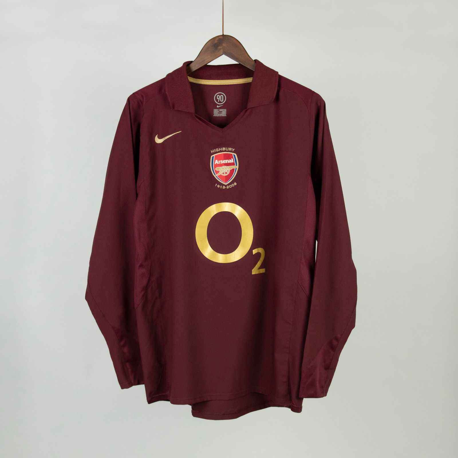 Arsenal FC 05-06 Local 4