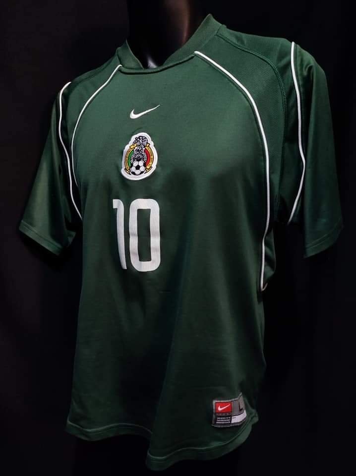Primera equipación de México 2003
