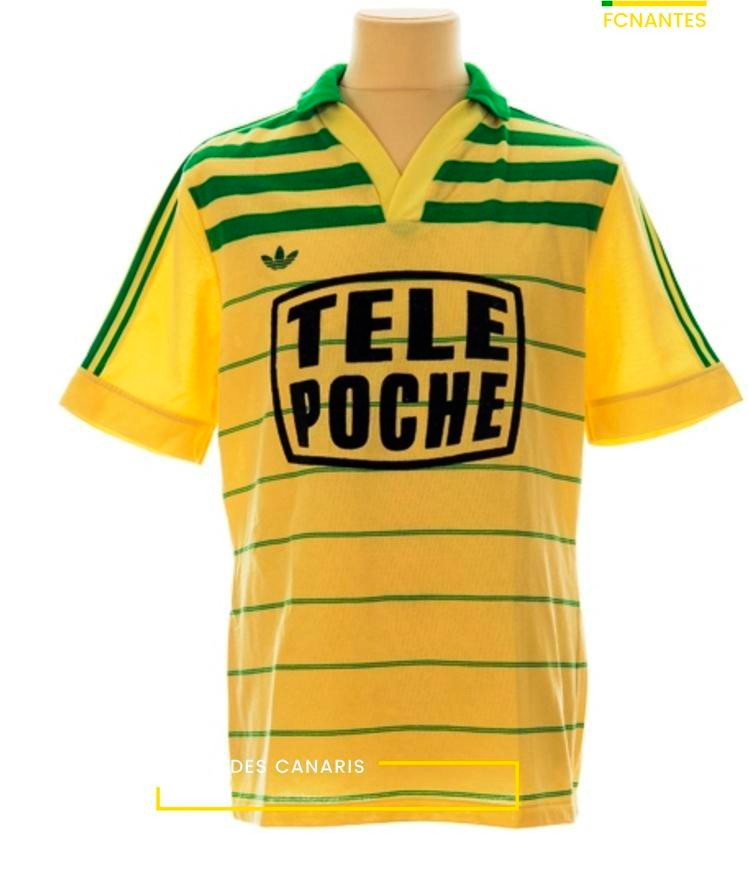 Primera equipación de Nantes 84-85