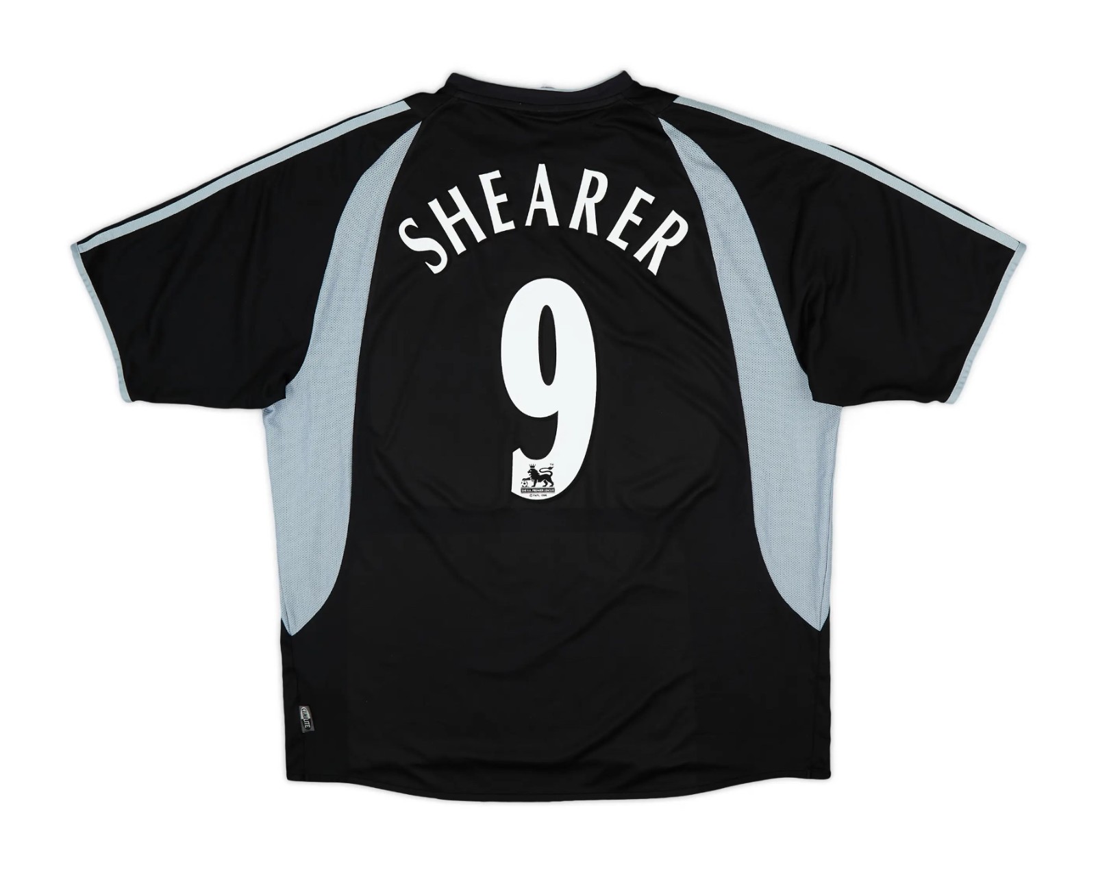 Newcastle United 03-04 Visitante 2