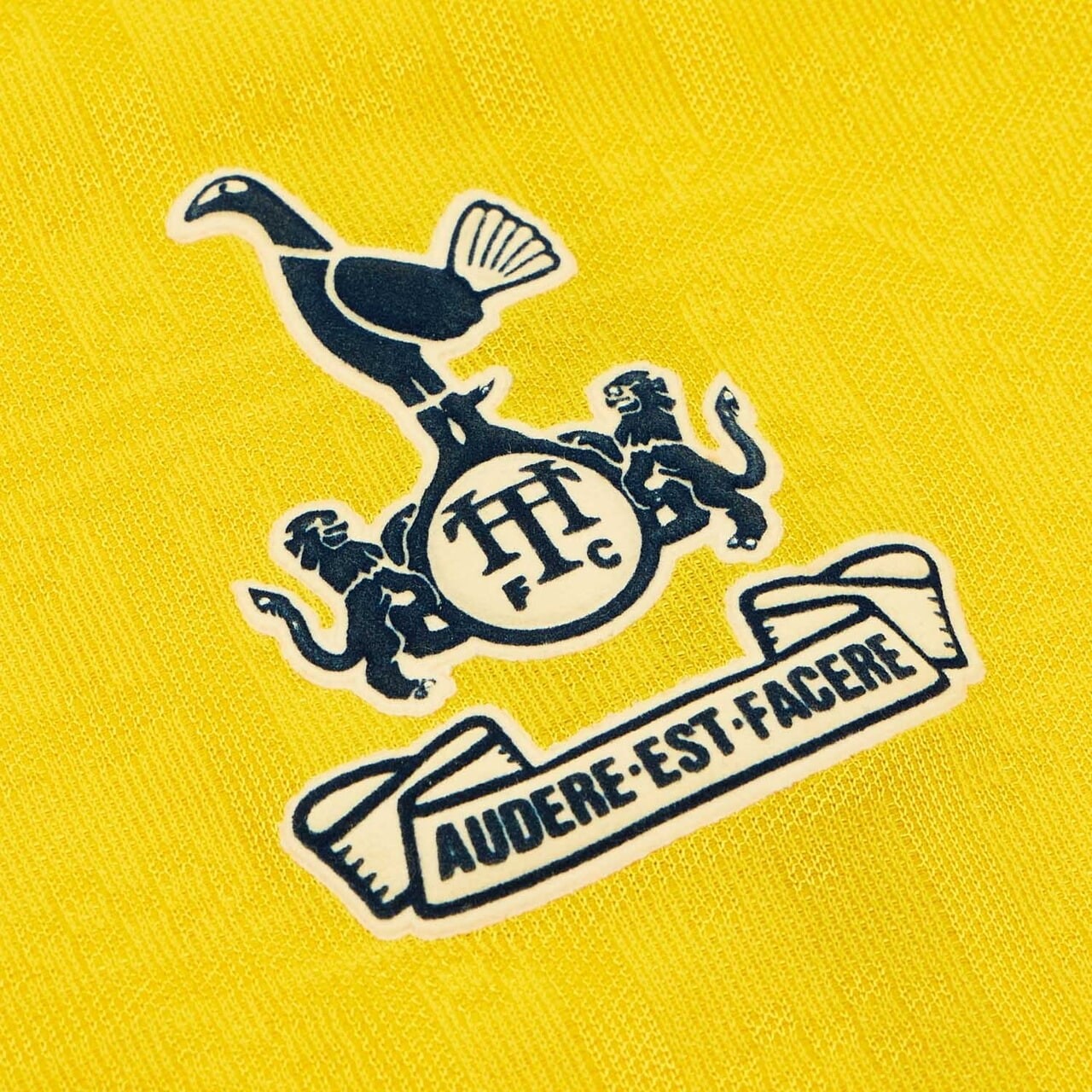 Tottenham Hotspur 90-91 Visitante 3