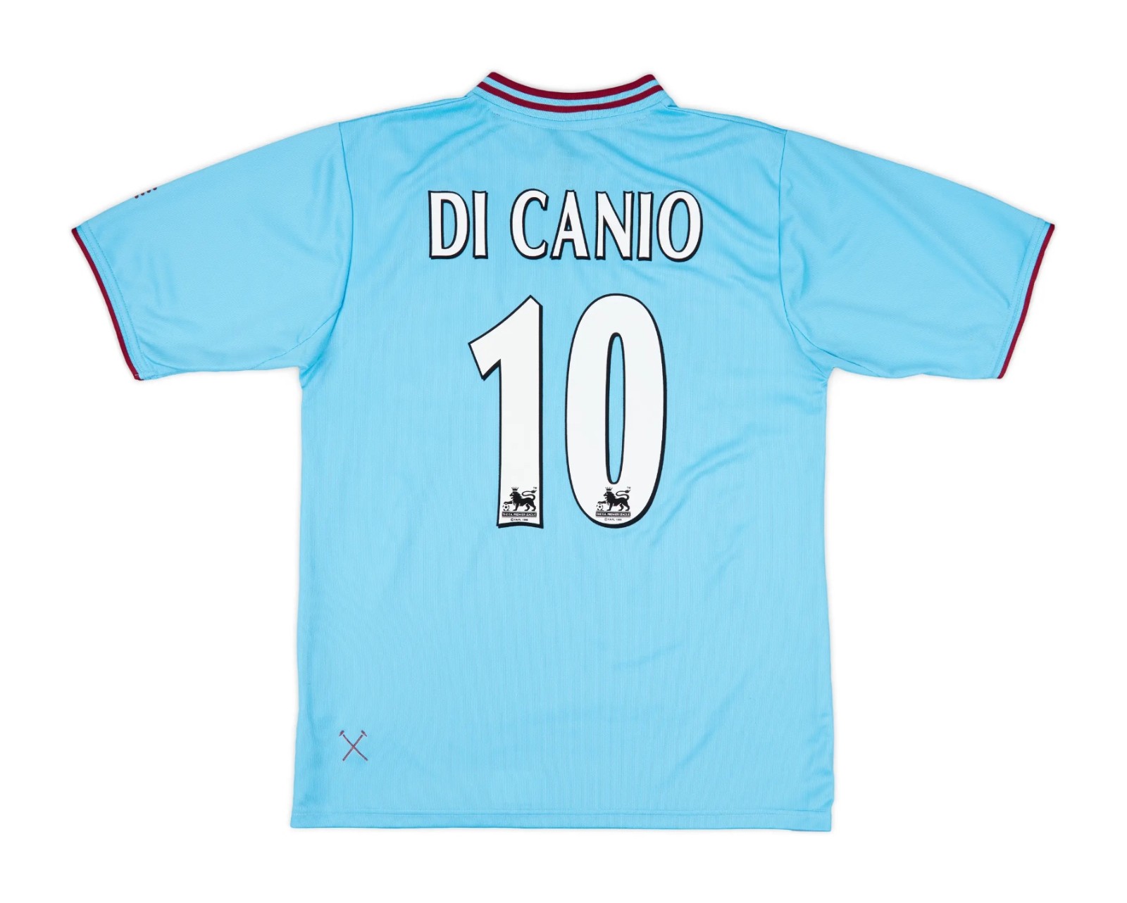 West Ham United 02-03 Tercera 4