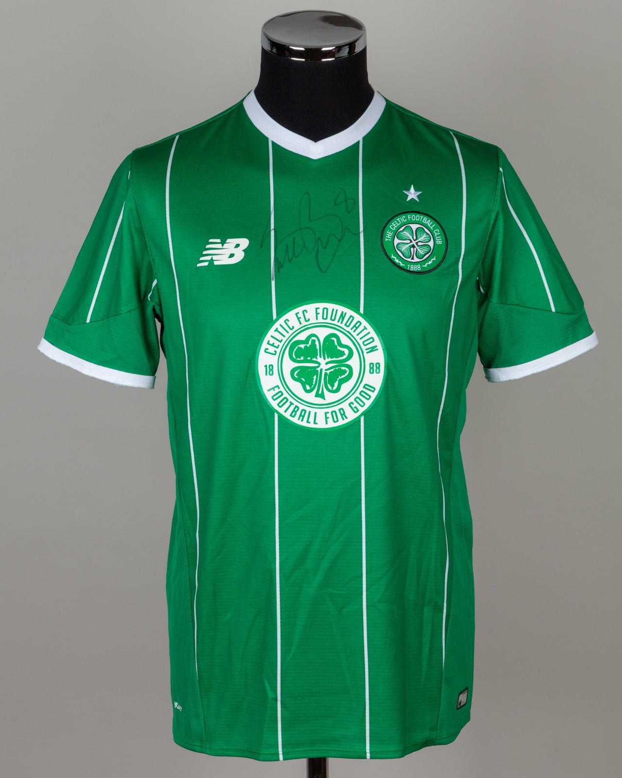 Equipación especial de Celtic 15-16