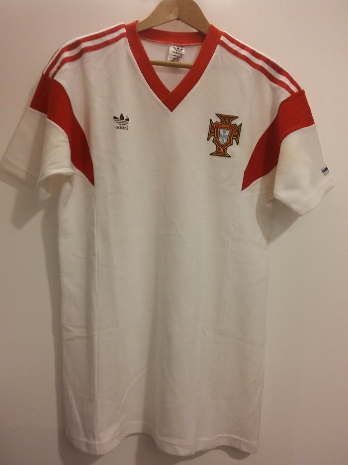 Segunda equipación de Portugal 1988