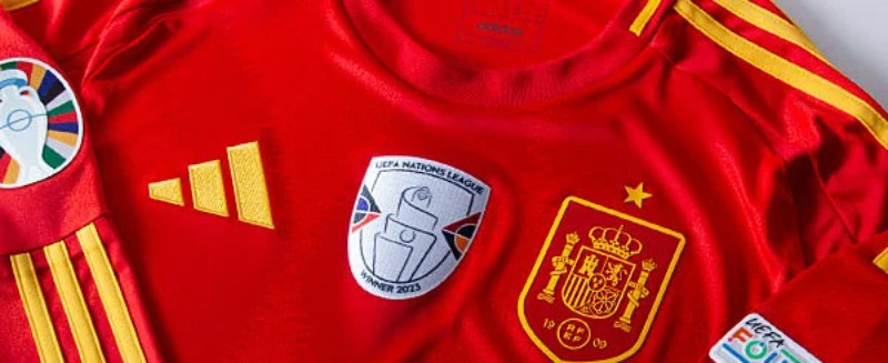 Primera equipación de España 2024
