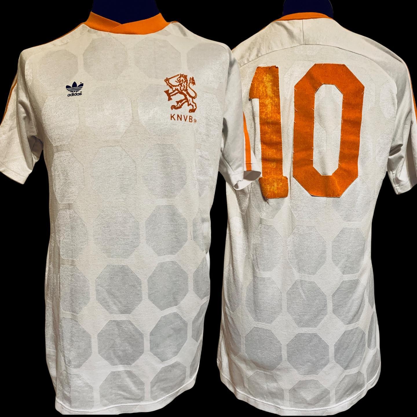 Segunda equipación de Países Bajos 1988