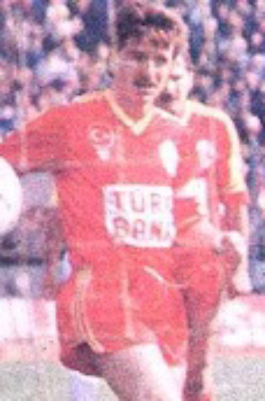 Galatasaray 89-90 Tercera 2