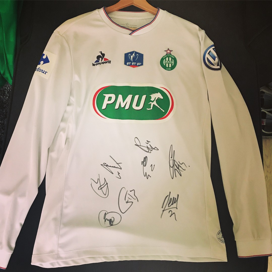 Equipación especial de Saint-Étienne 15-16