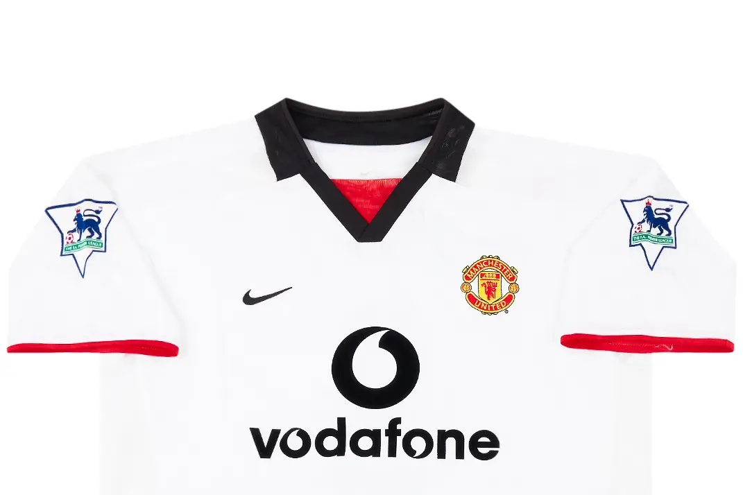 Manchester United 02-03 Visitante 4
