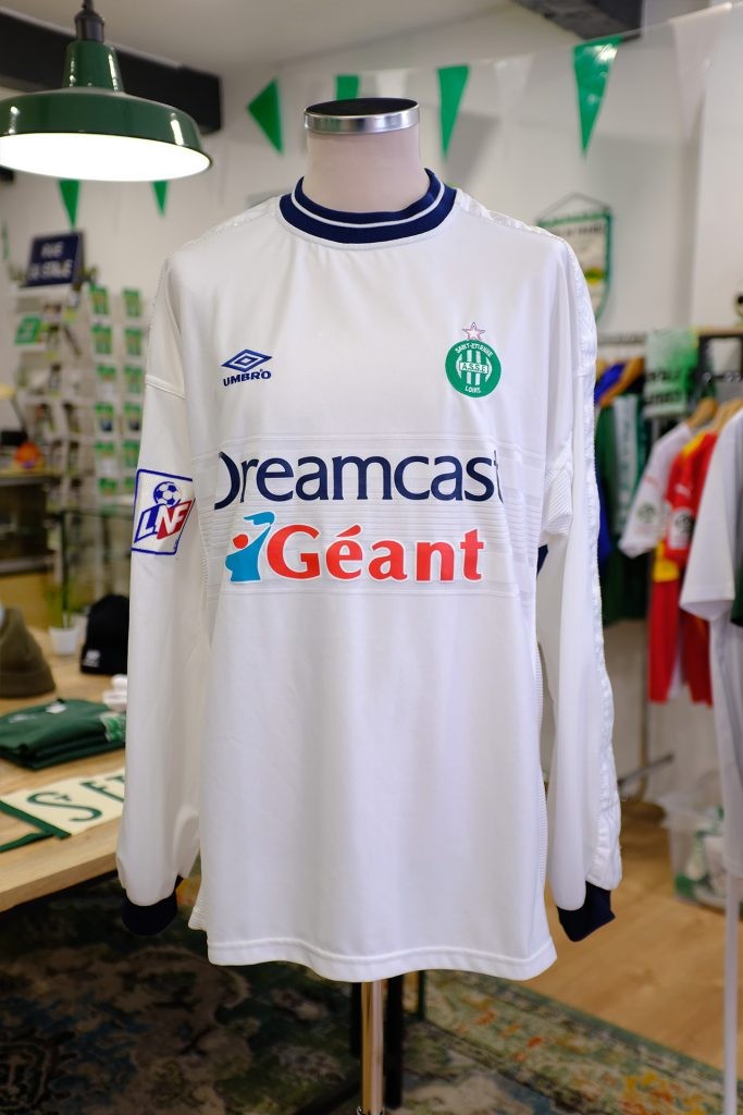 Tercera equipación de Saint-Étienne 00-01
