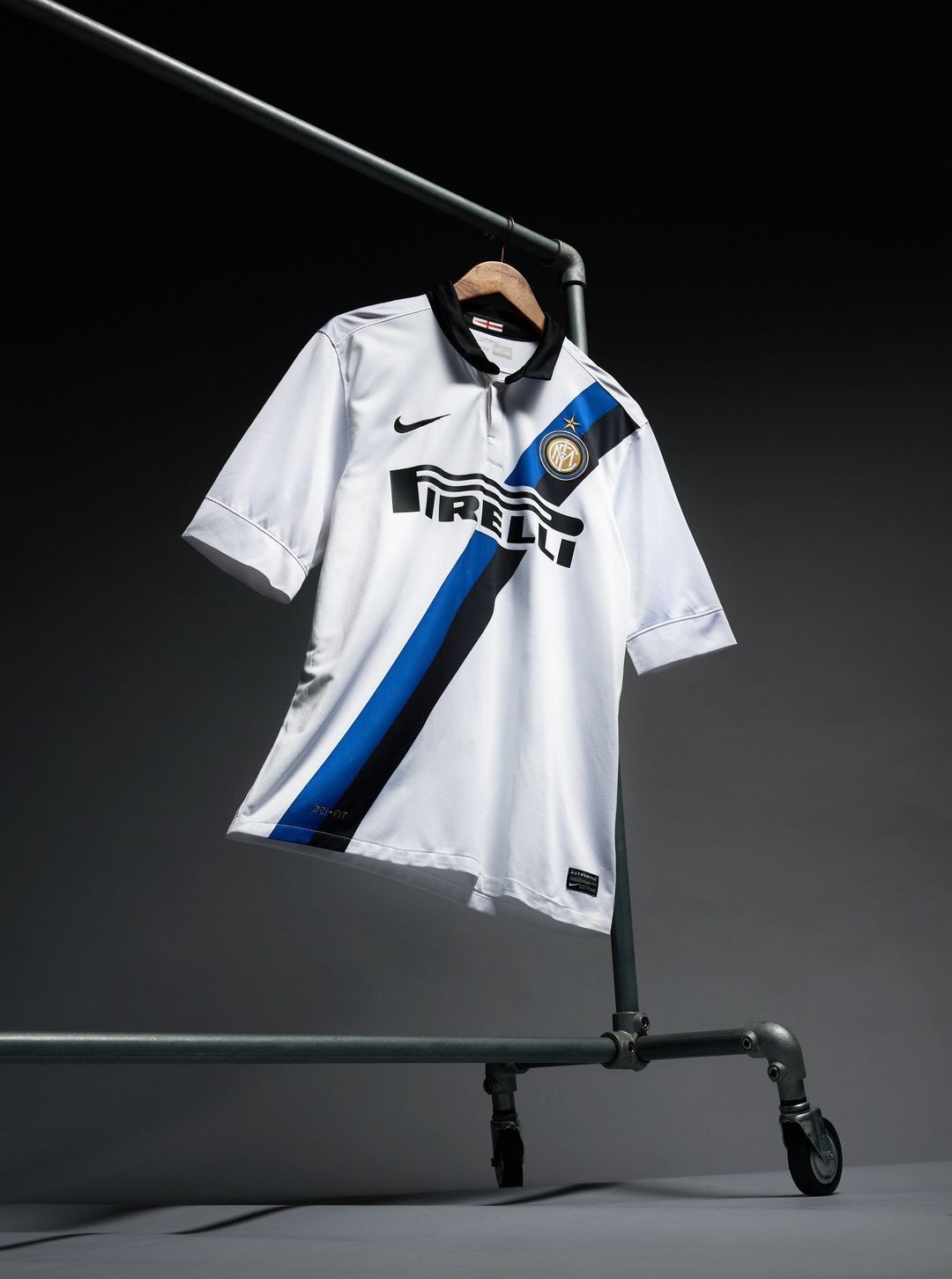 Inter Milan 12-13 Tercera 4