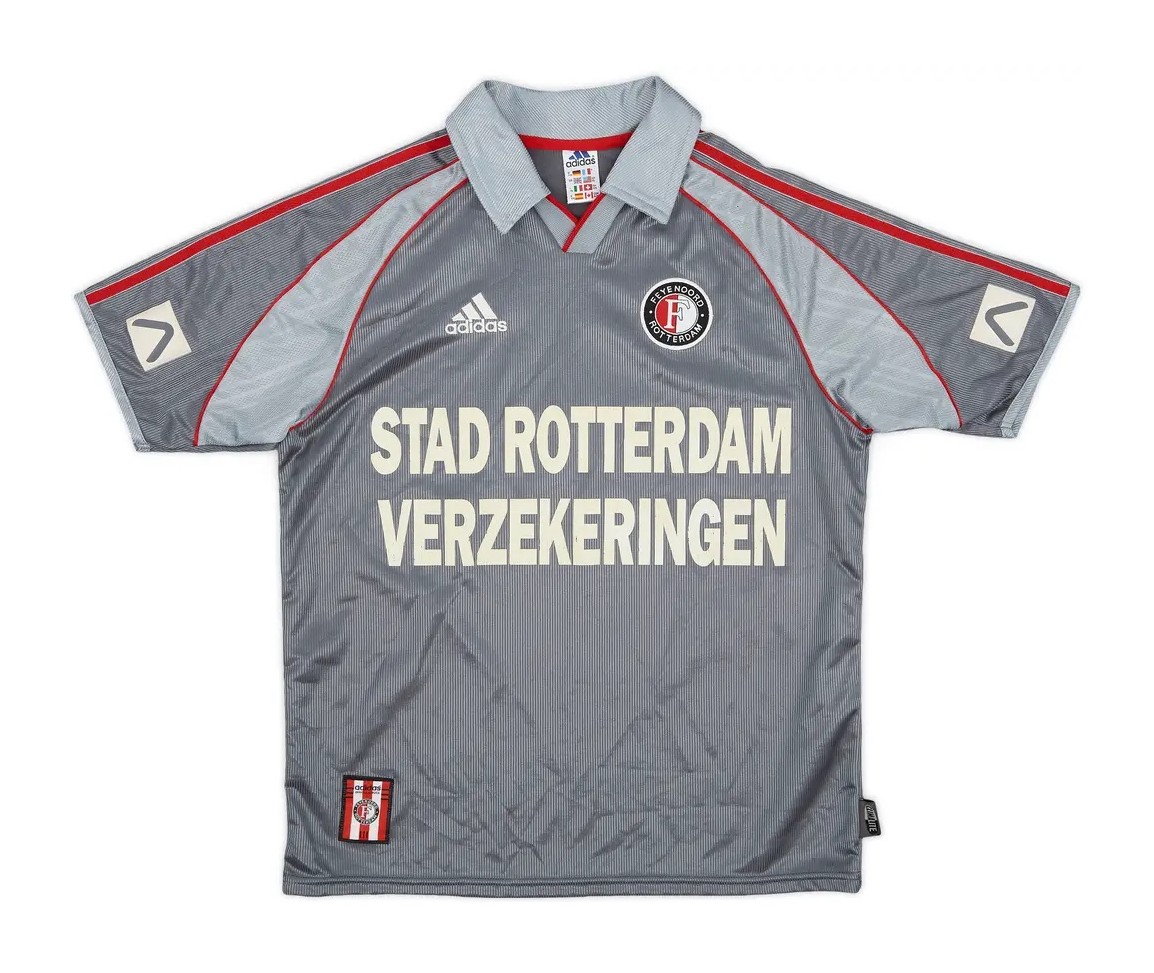 Feyenoord 99-00 Visitante 2