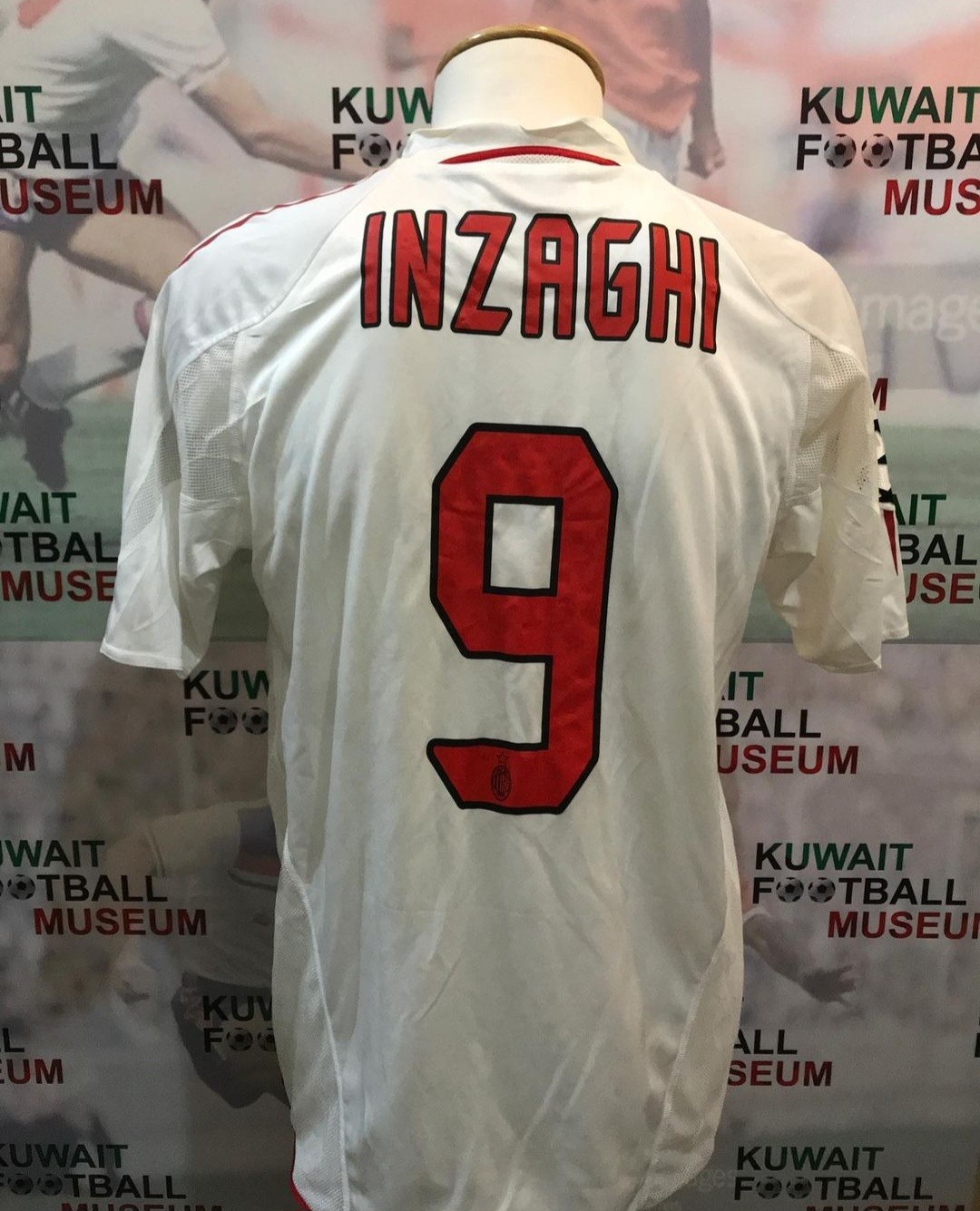 AC Milan 04-05 Especial 4