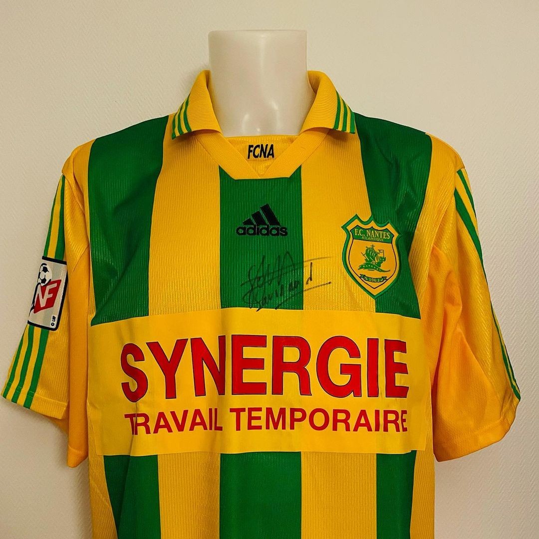 FC Nantes 99-00 Local 3