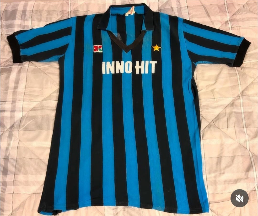 Primera equipación de Inter de Milán 81-82