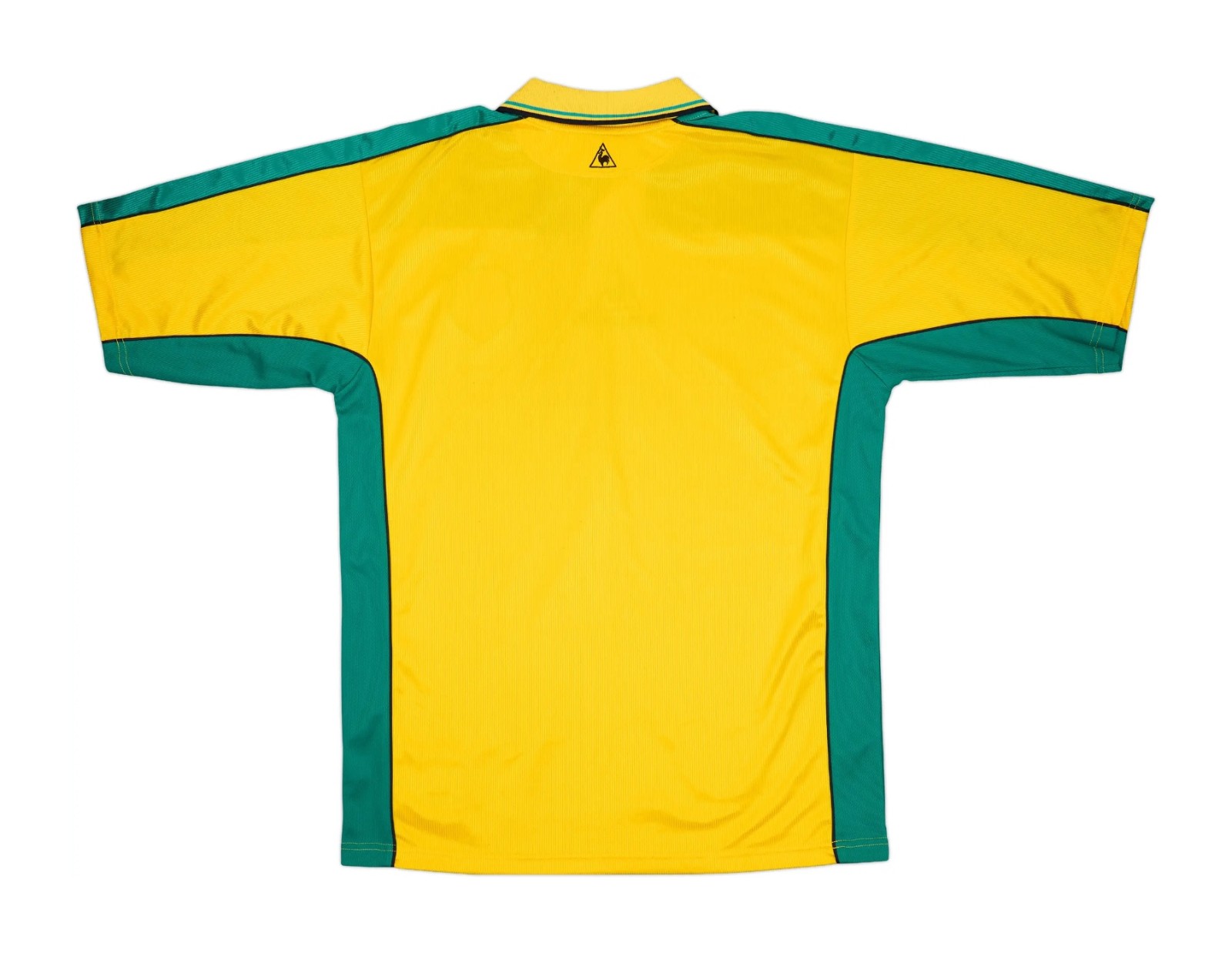 Primera equipación de Nantes 01-02