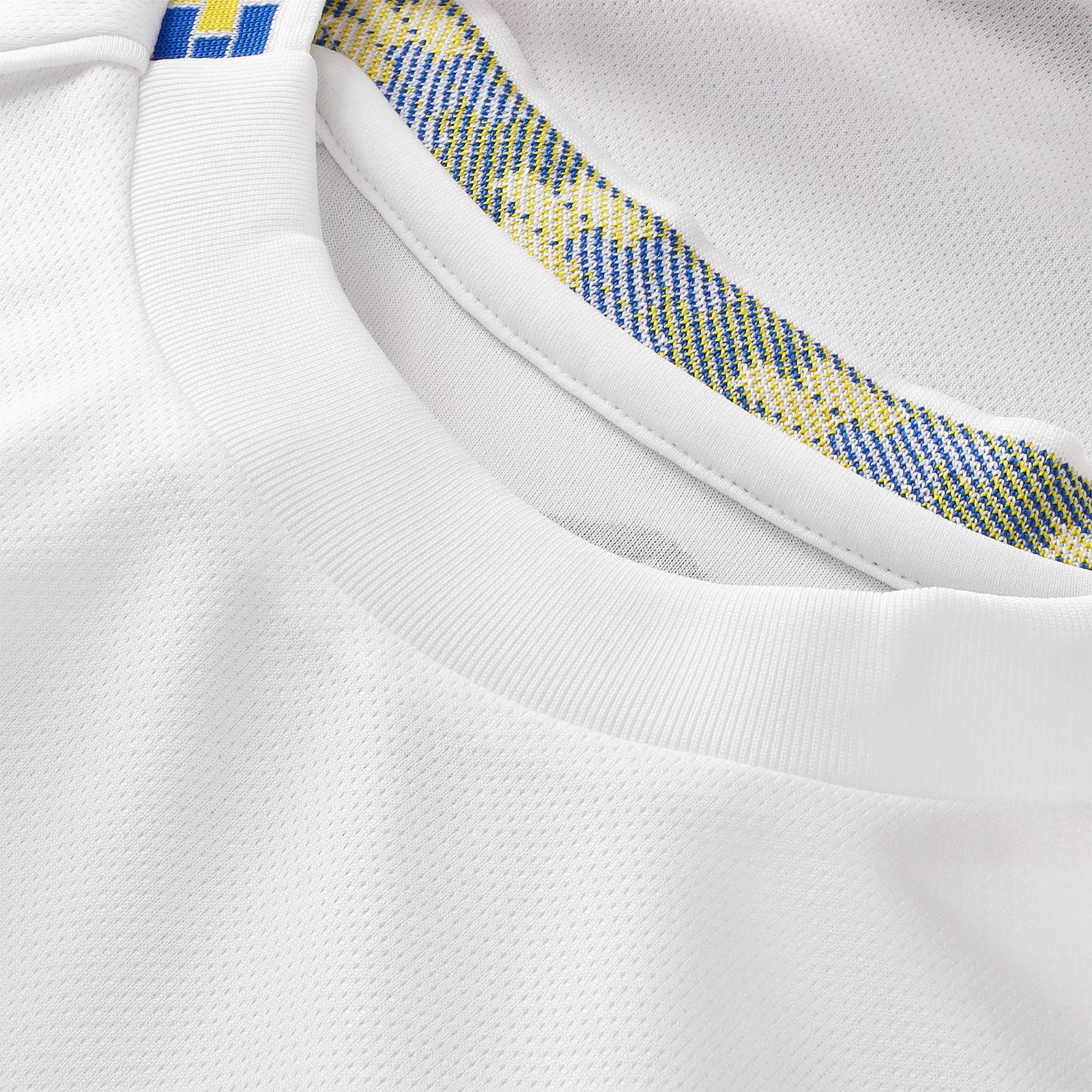 Leeds United 25-26 Local 3