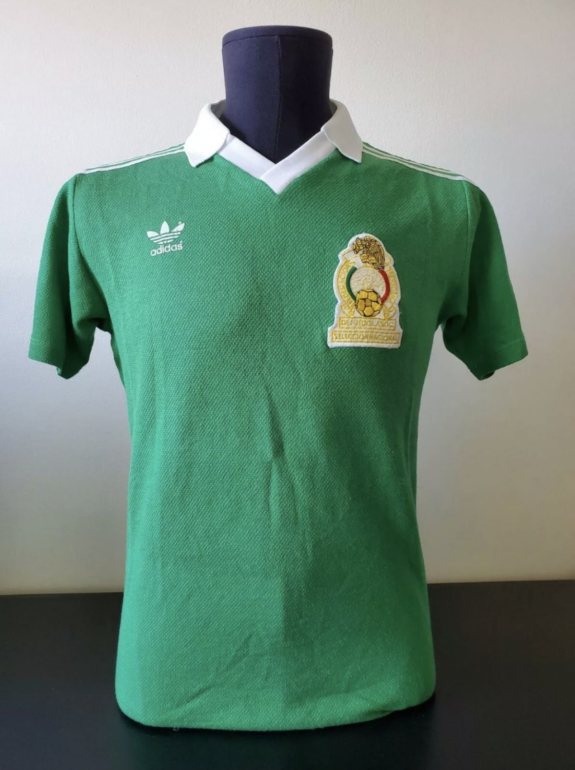 Primera equipación de México 1986
