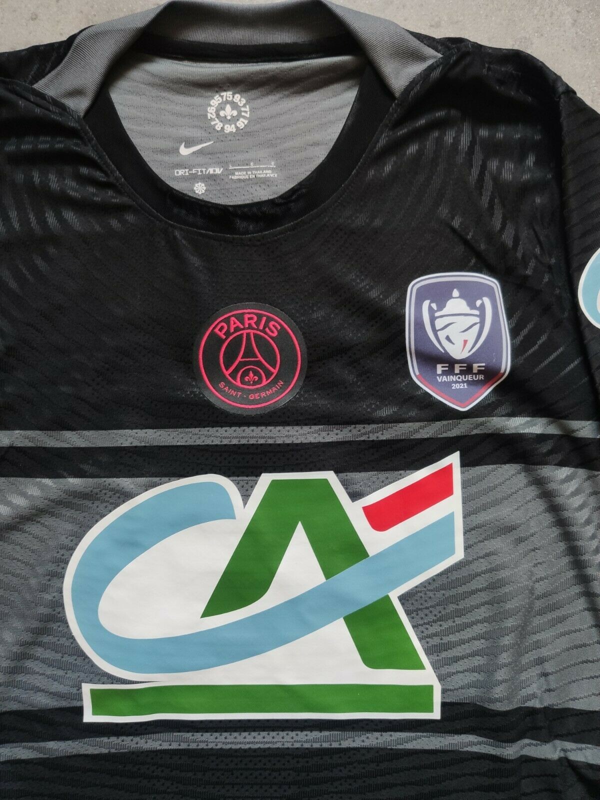 Paris Saint-Germain 21-22 Tercera 3