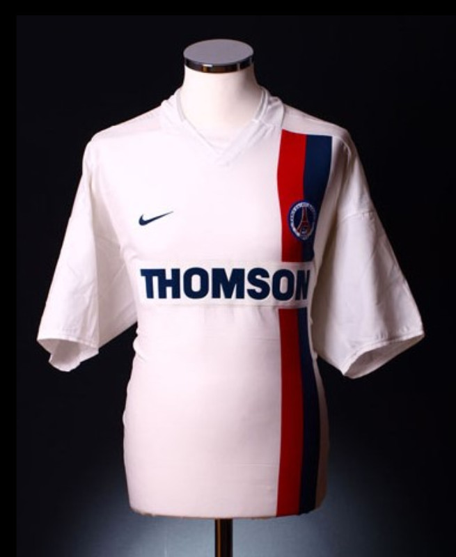 Paris Saint-Germain 03-04 Tercera 2