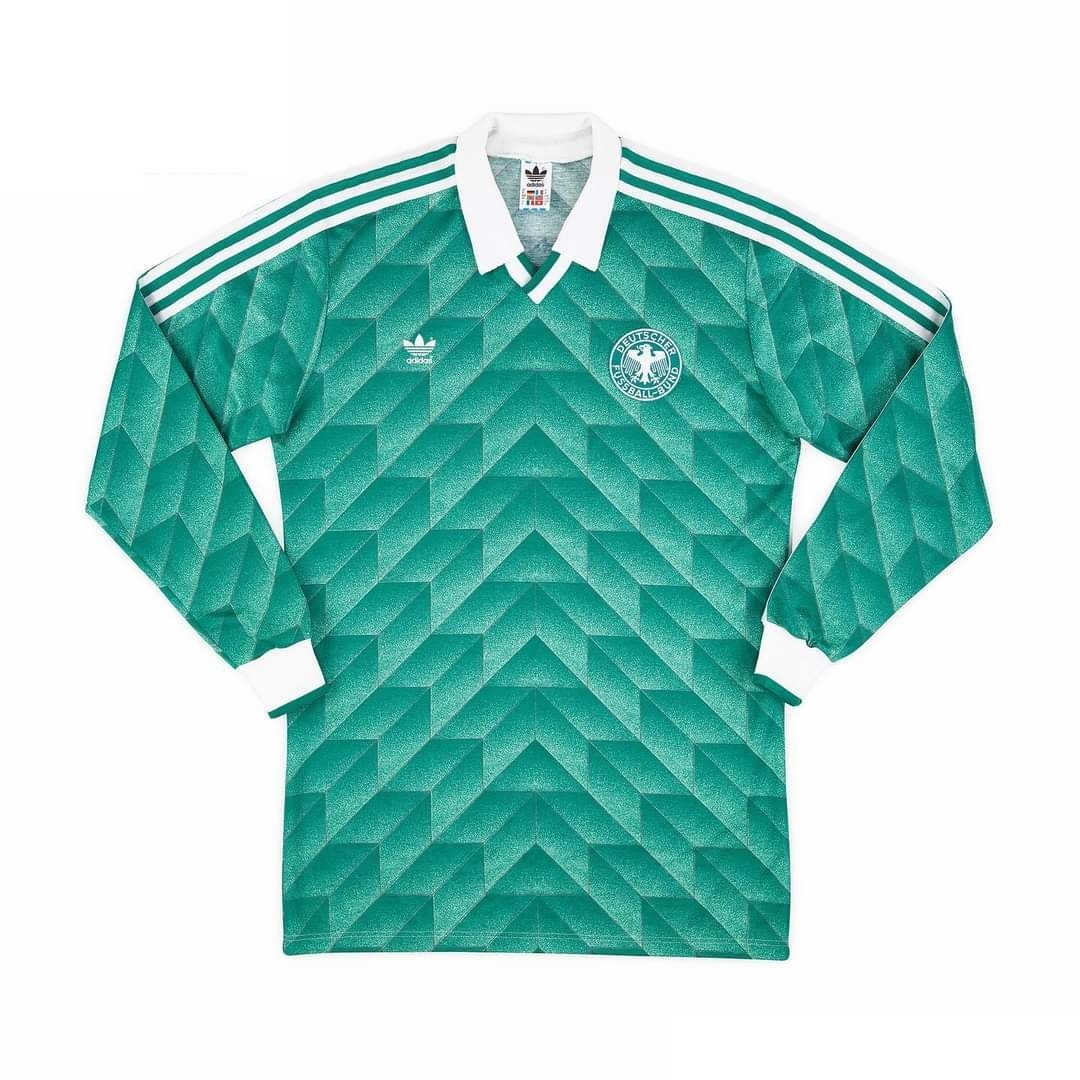 Segunda equipación de Alemania 1988