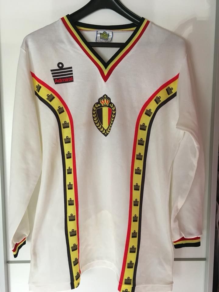 Bélgica 1982 Visitante 2