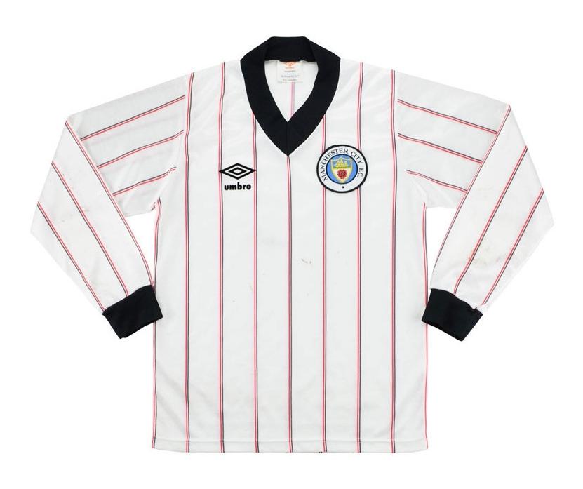 Manchester City 83-84 Visitante 2